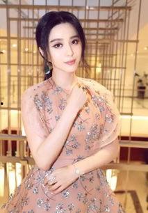 明星网红来郑州了吗视频,最新动态揭秘！”