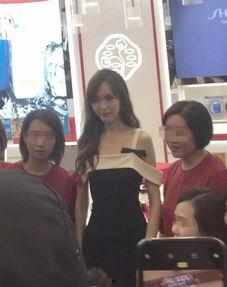 女明星网红路人视角视频,街头时尚与生活瞬间