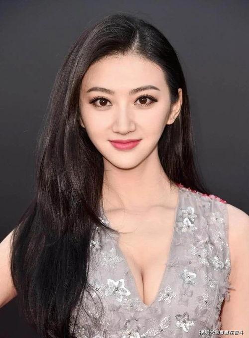 明星网红大桶杯图片高清,明星同款，时尚饮品新潮流