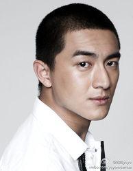 明星网红模特照片男的,揭秘明星网红模特的时尚风采