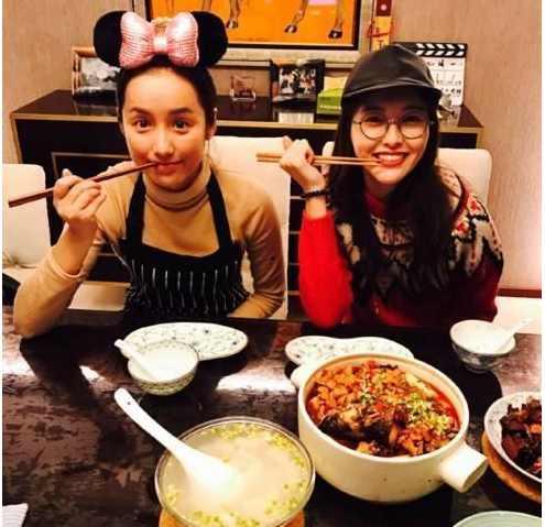 明星网红吃的夜宵图片,美食诱惑下的深夜食堂