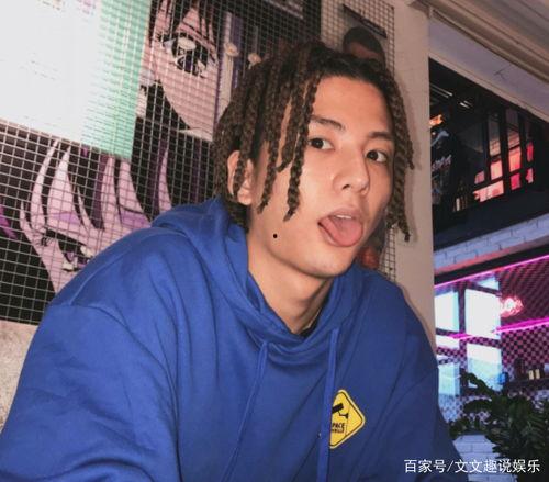 辛巴谈论明星网红捐款,明星网红捐款背后的社会责任与公众期待