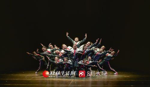 满族明星网红舞蹈儿童版,传承民族魅力新风尚