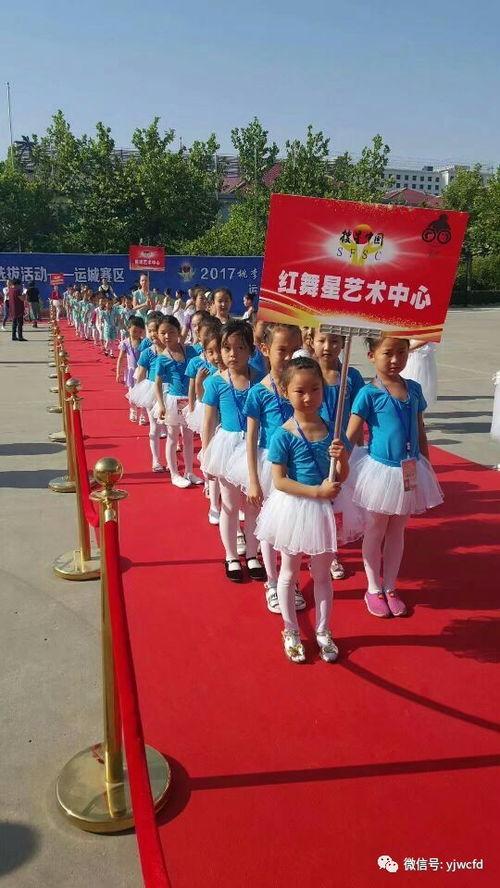 满族明星网红舞蹈儿童版,传承民族魅力新风尚