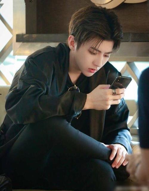 00后火的明星网红,盘点新一代明星网红的璀璨星途