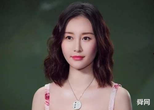 女明星网红 主播名字,女明星的跨界传奇，揭秘娱乐圈新势力崛起之路”