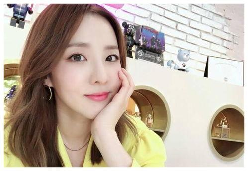 女明星网红 主播名字,女明星的跨界传奇，揭秘娱乐圈新势力崛起之路”